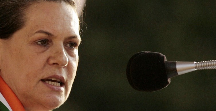 Sonia-Gandhi-speech-hd-pics